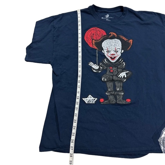 IT Men Navy Blue Pennywise & Balloon SS Georgie Boat Graphic SS T-Shirt Sz XXL - Picture 9 of 9